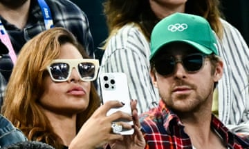 Actors Eva Mendes and Ryan Gosling at the Olympics
